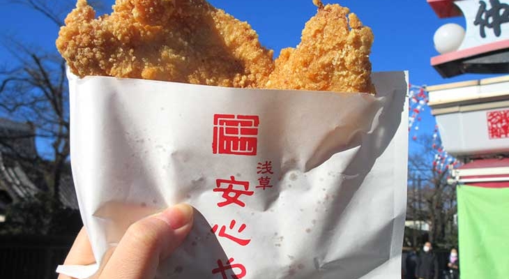 浅草新名物 顔より大きい Snsで話題の台湾唐揚げ 炸鶏排 ザージーパイ 食べてきました いろはめぐり