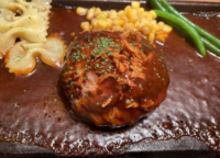 上野で肉料理が食べたい！その願い、「ハンバーグとステーキの店 KURAUZO」が叶えてくれますよ