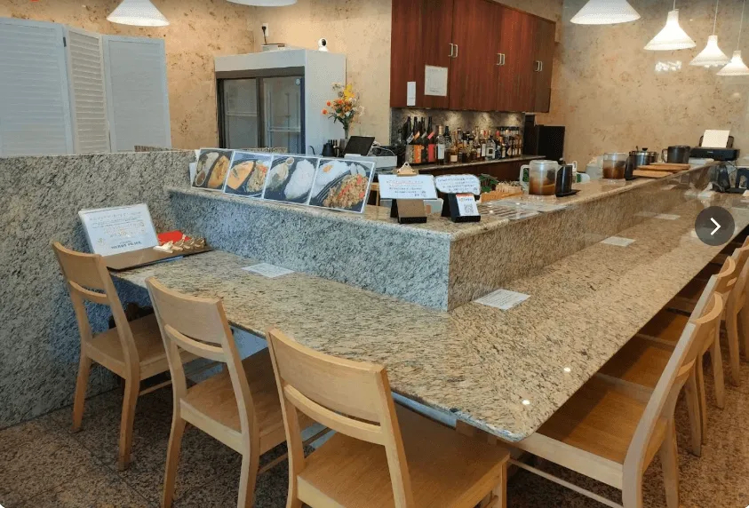 MERRY PEACE（メリーピース）店内カウンター席