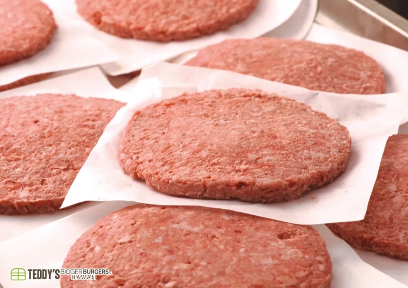 ハンバーガーパティがいくつか並べられた画像です。