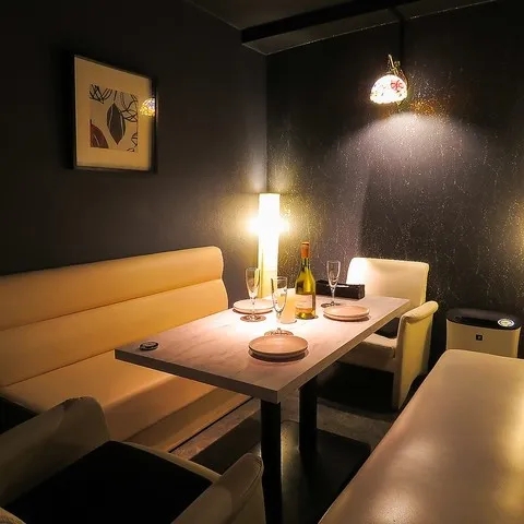 店内のテーブル席