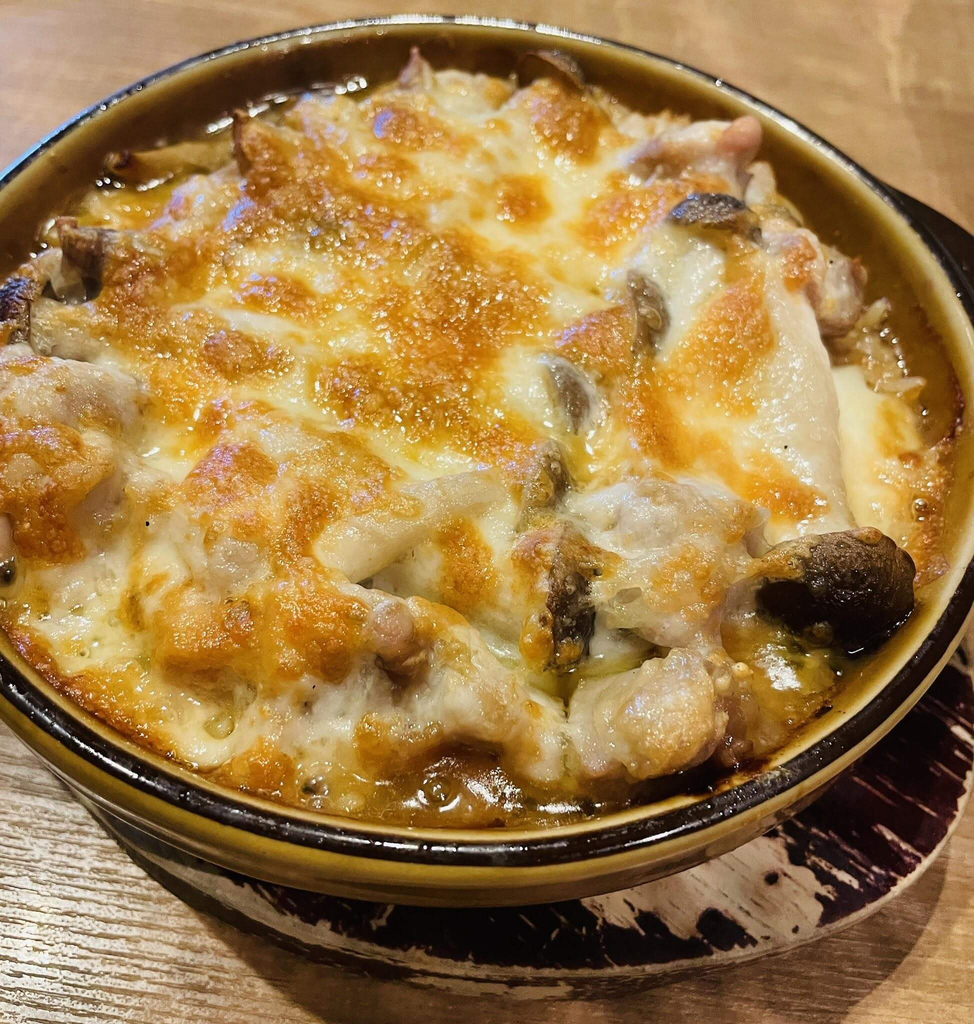 西宮　ベビーフェイスプラネッツ　若鶏とキノコの照り焼きドリア　
